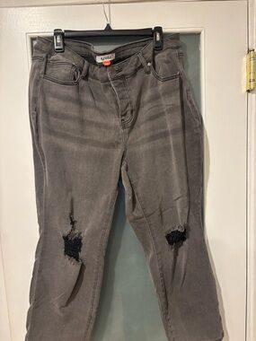 ARULA Women's Distressed Gray Straight-Leg Jeans